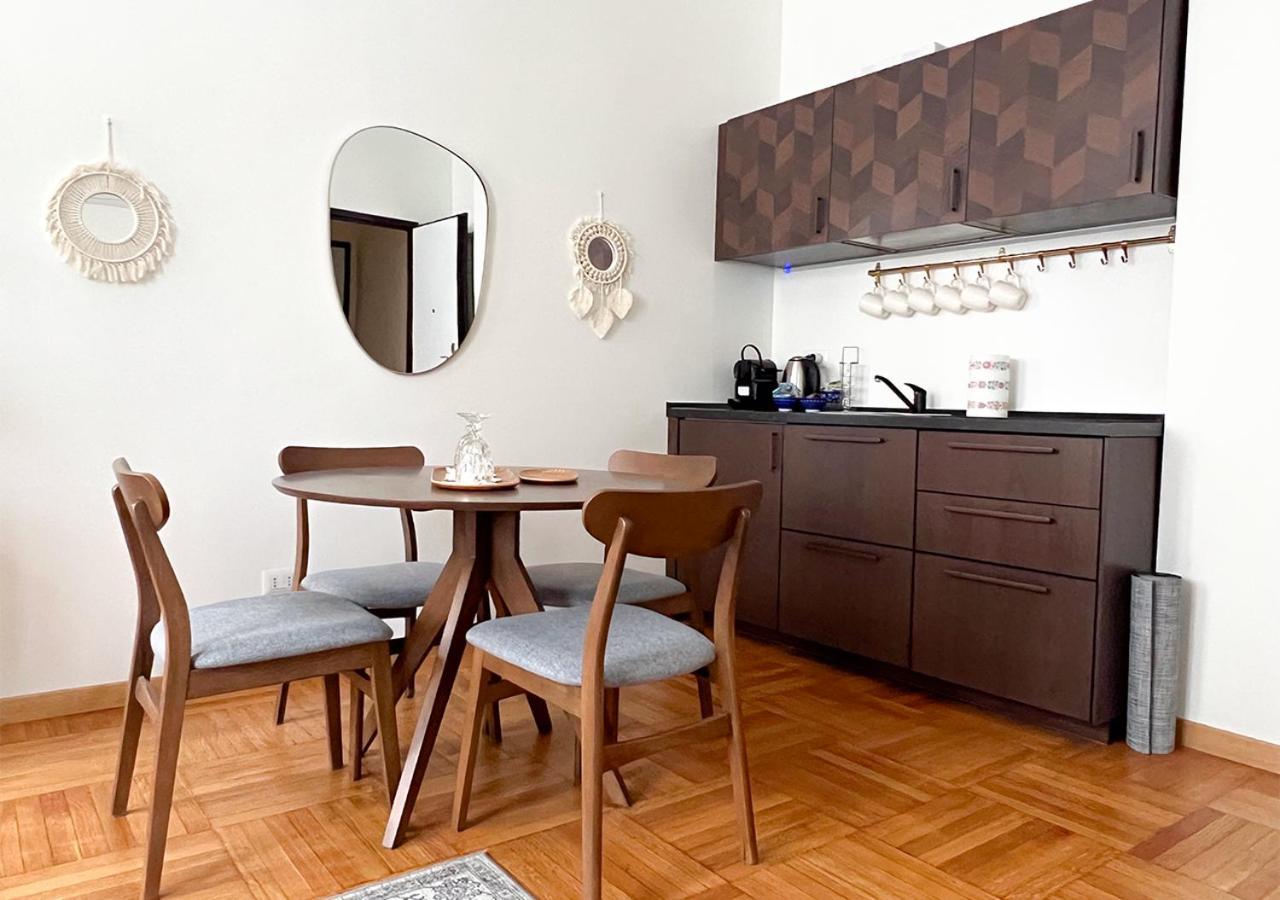 Cozy Duomo - Elegant & Quiet, 300M From Cathedral Lägenhet Milano Exteriör bild